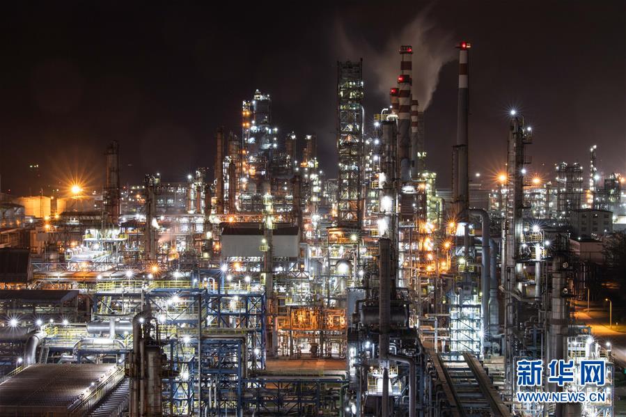 (新華全媒頭條·圖文互動(dòng))(5)牢記囑托揚(yáng)風(fēng)帆——海南全面深化改革開放兩年間