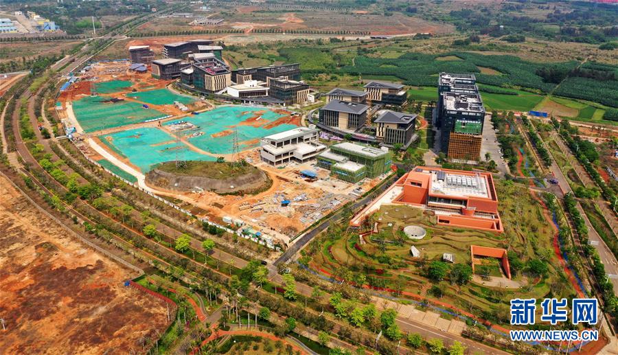 (新華全媒頭條·圖文互動(dòng))(7)牢記囑托揚(yáng)風(fēng)帆——海南全面深化改革開放兩年間