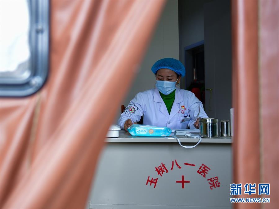 （新華全媒頭條&middot;圖文互動(dòng)）（1）三江之源見證中國奇跡&mdash;&mdash;寫在玉樹地震10周年之際