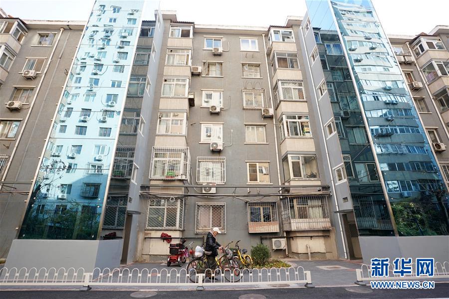 （新華全媒頭條&middot;圖文互動(dòng)）（2）88級(jí)臺(tái)階，終于不再是座&ldquo;山&rdquo;？&mdash;&mdash;北京老舊小區(qū)加裝電梯現(xiàn)狀調(diào)查