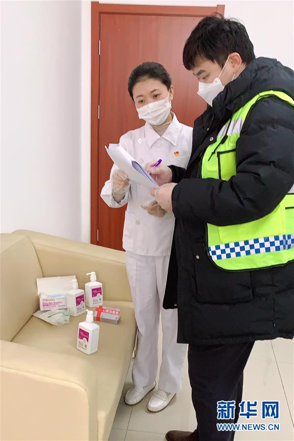 (一線抗疫群英譜·圖文互動)(1)哺乳期媽媽“千里逆行”戰(zhàn)“疫”