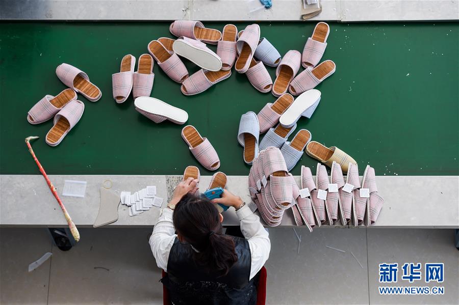 (新華全媒頭條·圖文互動)(5)內(nèi)蒙古貧困旗縣全部“摘帽”