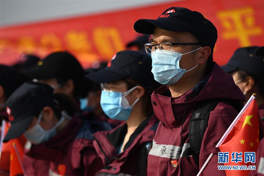 (一線(xiàn)抗疫群英譜·圖文互動(dòng))(5)張正良:“我們完成了自己的使命”