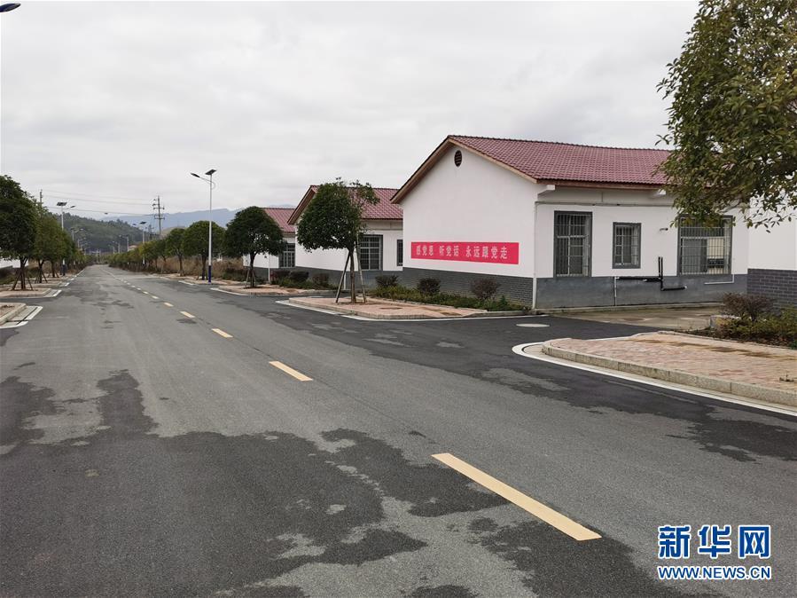 （圖文互動）（1）&ldquo;為脫貧而來，為脫貧而去&rdquo;&mdash;&mdash;追記湖南炎陵縣委原書記黃詩燕 