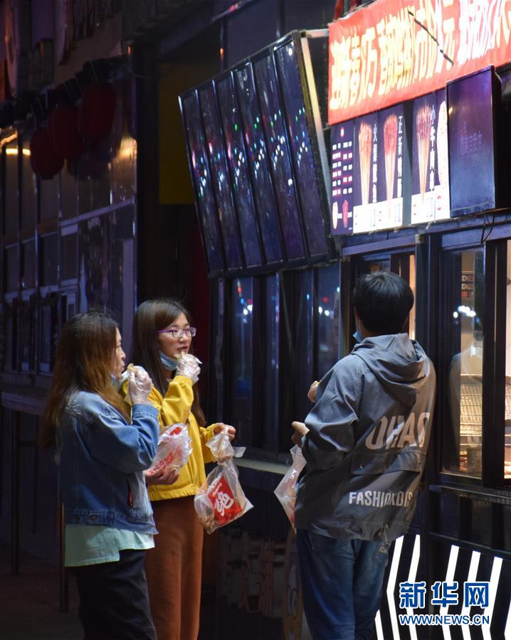 (圖文互動(dòng))(3)天津:“夜經(jīng)濟(jì)”為“疫”后城市帶來生機(jī)