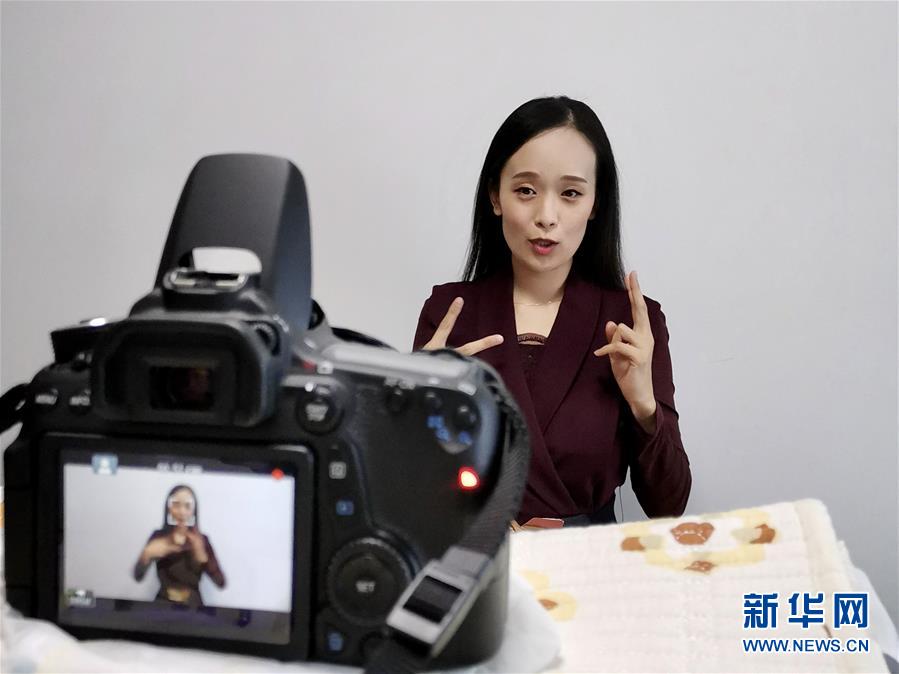 (在習(xí)近平新時代中國特色社會主義思想指引下——新時代新作為新篇章·習(xí)近平總書記關(guān)切事·圖文互動)(4)增強困難群眾對疫情影響的抵抗力