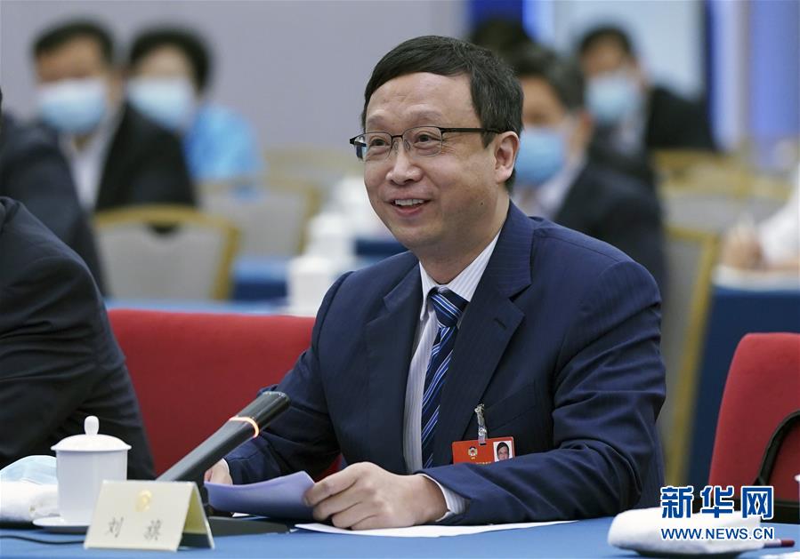 （新華全媒頭條&middot;圖文互動(dòng)）（4）從人民中汲取磅礴力量&mdash;&mdash;習(xí)近平總書記同出席2020年全國(guó)兩會(huì)人大代表、政協(xié)委員共商國(guó)是紀(jì)實(shí)