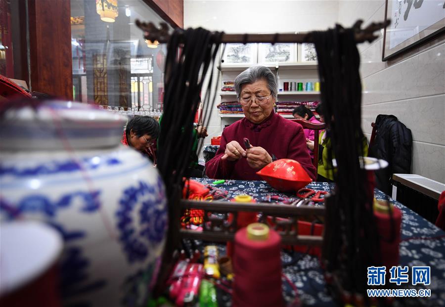 (新華全媒頭條·圖文互動(dòng))(9)沿著習(xí)近平總書記考察時(shí)的“非遺”足跡