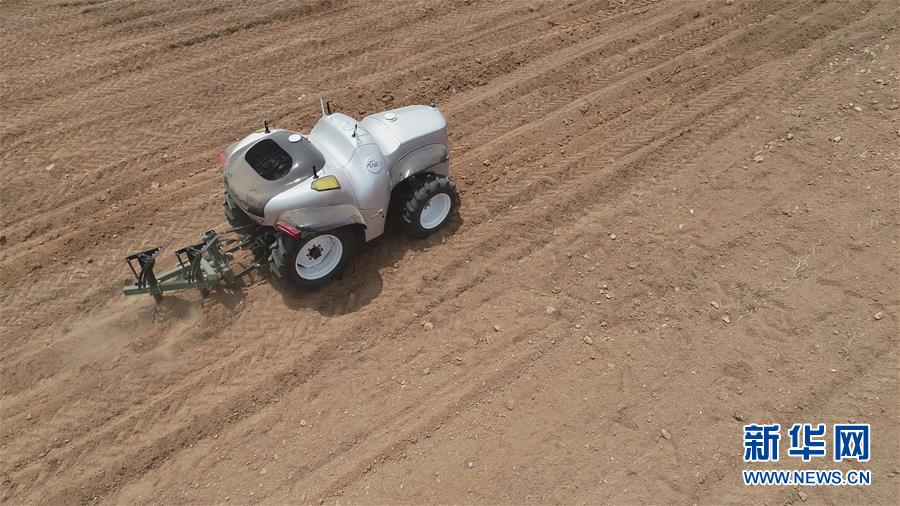 (來自一線的調(diào)查報(bào)告·圖文互動)(1)從“共和國長子”到“新時(shí)代尖兵”——洛陽市推動老工業(yè)基地高質(zhì)量發(fā)展見聞