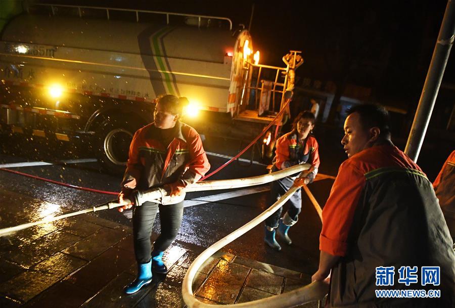 (在習(xí)近平新時(shí)代中國特色社會(huì)主義思想指引下——新時(shí)代新作為新篇章·習(xí)近平總書記關(guān)切事·圖文互動(dòng))(3)戰(zhàn)洪魔 保安全——近期防汛救災(zāi)熱點(diǎn)觀察