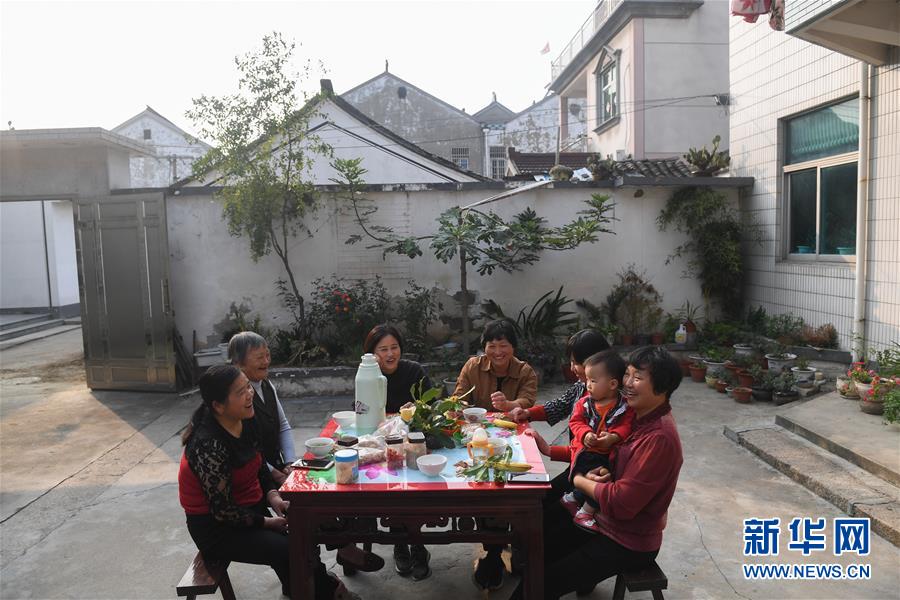 (新華全媒頭條·走向我們的小康生活·圖文互動)(10)解鎖幸福的密碼——“先行者”蘇州探路小康紀(jì)事