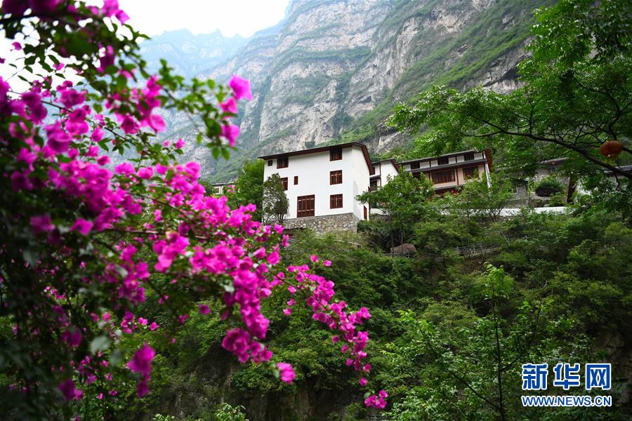 (新華全媒頭條·圖文互動)(3)自強的力量——成昆鐵路通車50年記