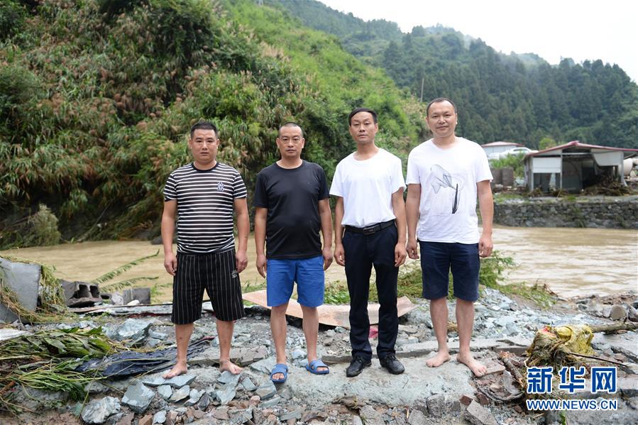 (防汛抗洪·圖文互動(dòng))(1)山洪中的生死救援半小時(shí)