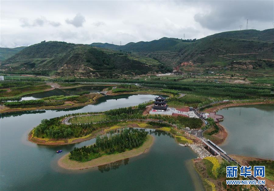 (社會(huì))(2)西寧園博園開園迎客