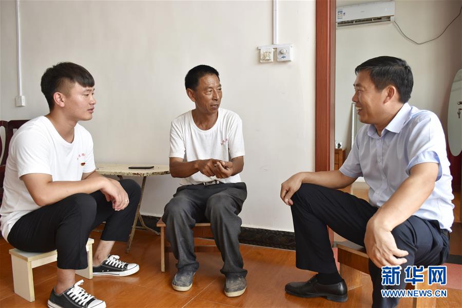 (決戰(zhàn)決勝脫貧攻堅(jiān)·圖文互動(dòng))(1)麻花莊振興記