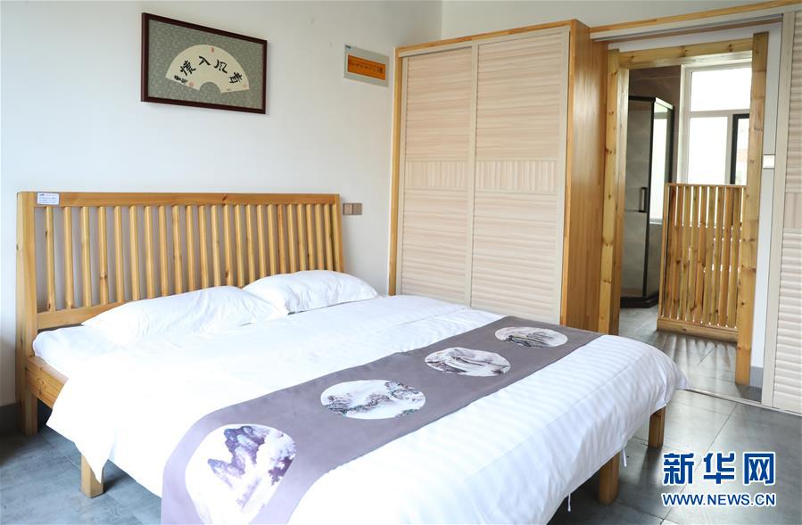 （新華全媒頭條&middot;走向我們的小康生活&middot;圖文互動(dòng)）（9）&ldquo;南大荒&rdquo;變&ldquo;稻蟹鄉(xiāng)&rdquo;&mdash;&mdash;資源枯竭型城市盤錦的鄉(xiāng)村振興之路