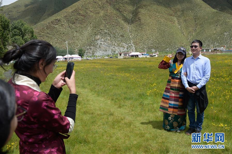 （圖文互動）（5）一片冰心在雪域&mdash;&mdash;北京援藏醫(yī)療隊(duì)輪換側(cè)記