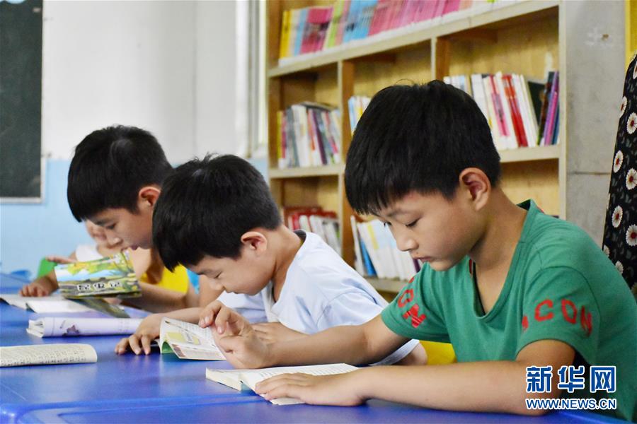 (特別的暑期生活·圖文互動)(4)文體活動豐富河南農(nóng)村孩子暑期生活