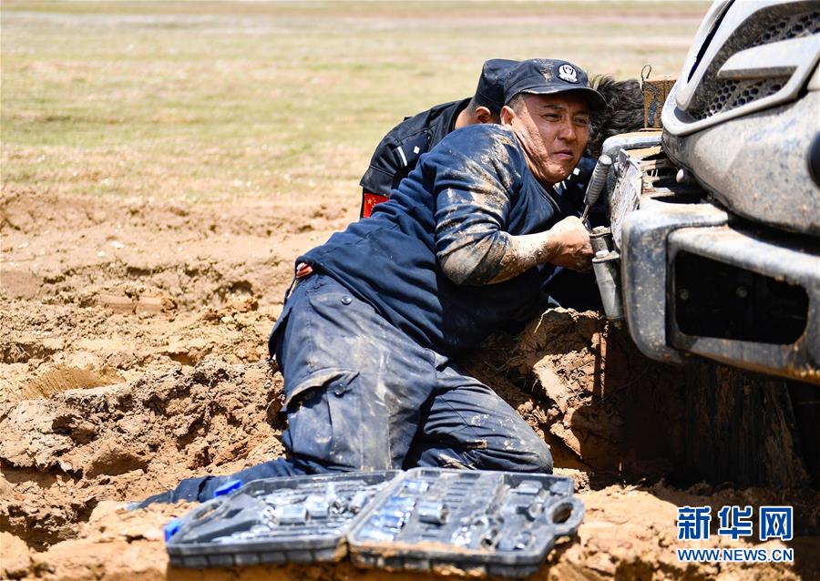 （圖文互動(dòng)）（9）記者手記：可可西里，&ldquo;挪&rdquo;向&ldquo;藏羚羊大產(chǎn)房&rdquo;的14個(gè)半小時(shí)