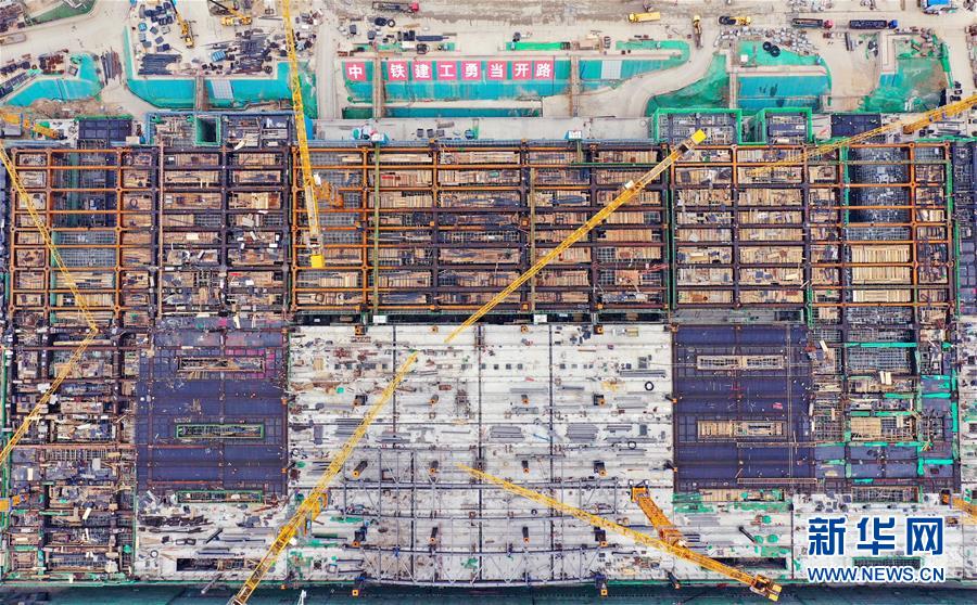 (新華全媒頭條·圖文互動)(11)“1毫米”之內(nèi)的智慧與引領——寫在智能高鐵京雄城際全線軌道貫通之際