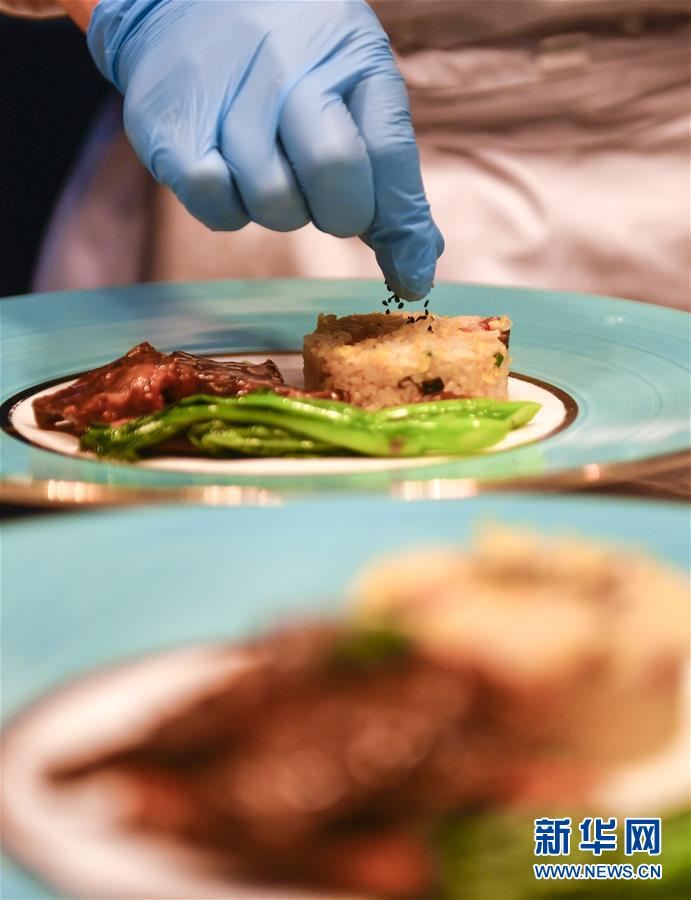 （在習近平新時代中國特色社會主義思想指引下&mdash;&mdash;新時代新作為新篇章&middot;習近平總書記關(guān)切事&middot;圖文互動）（5）珍惜盤中餐，狠剎浪費風&mdash;&mdash;各地積極行動堅決制止餐飲浪費