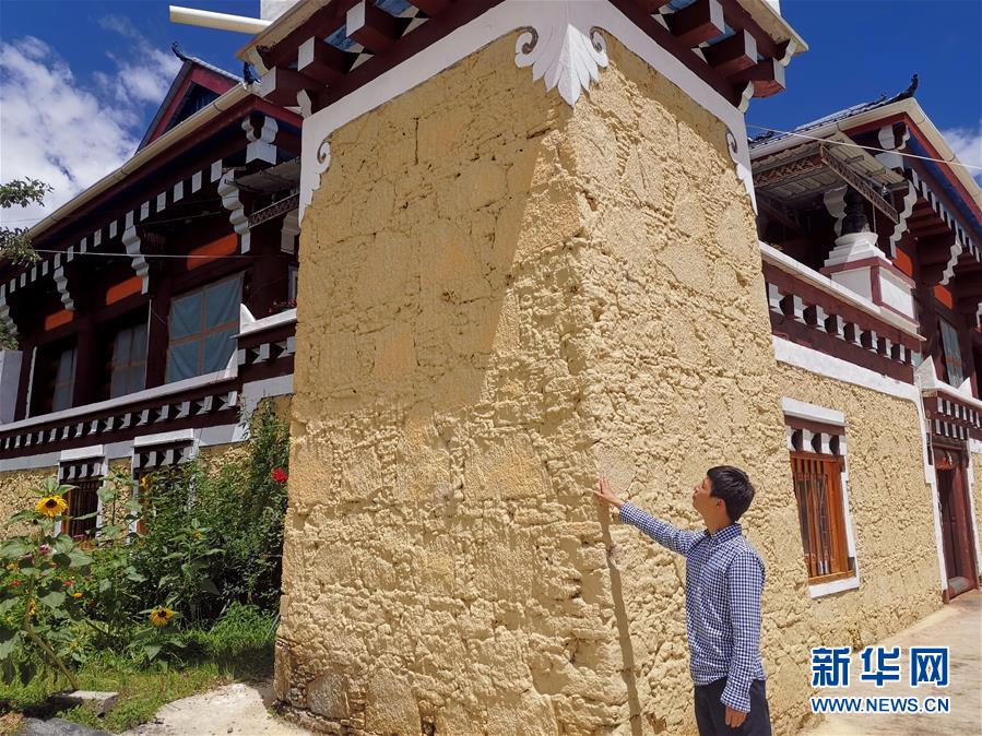 （鄉(xiāng)村振興&middot;圖文互動(dòng)）（4）村里來(lái)了位&ldquo;掏糞書記&rdquo;