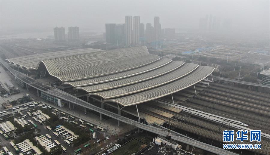 (新華全媒頭條·圖文互動)(2)同舟共濟(jì)戰(zhàn)“疫”記——中國抗擊新冠肺炎疫情全紀(jì)實