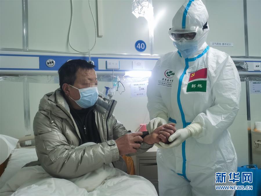 （抗疫一線醫(yī)務(wù)人員英雄群體&middot;圖文互動(dòng)）（2）合力護(hù)航生命之舟&mdash;&mdash;遼寧、上海、廣東等醫(yī)療隊(duì)聯(lián)手決戰(zhàn)雷神山