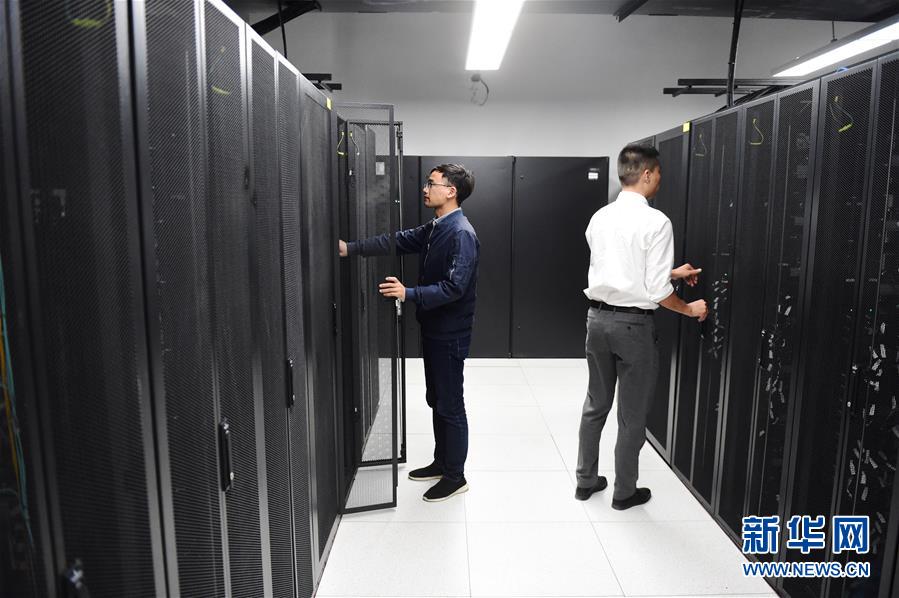 (新華全媒頭條·圖文互動(dòng))(9)大美中國(guó)看活力——來(lái)自國(guó)慶黃金周的一線(xiàn)觀(guān)察