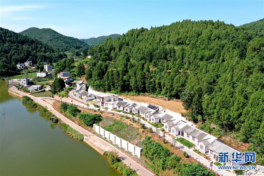 （決戰(zhàn)決勝脫貧攻堅(jiān)&middot;圖文互動(dòng)）（1）&ldquo;堵槍眼&rdquo;的脫貧戰(zhàn)怎么打？&mdash;&mdash;繼光村見(jiàn)聞