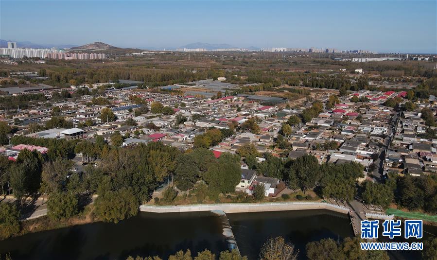 （全面建成小康社會&ldquo;百城千縣萬村調(diào)研行&rdquo;&middot;圖文互動）（1）北戴河村：藝術(shù)院落&ldquo;點(diǎn)亮&rdquo;鄉(xiāng)村致富路