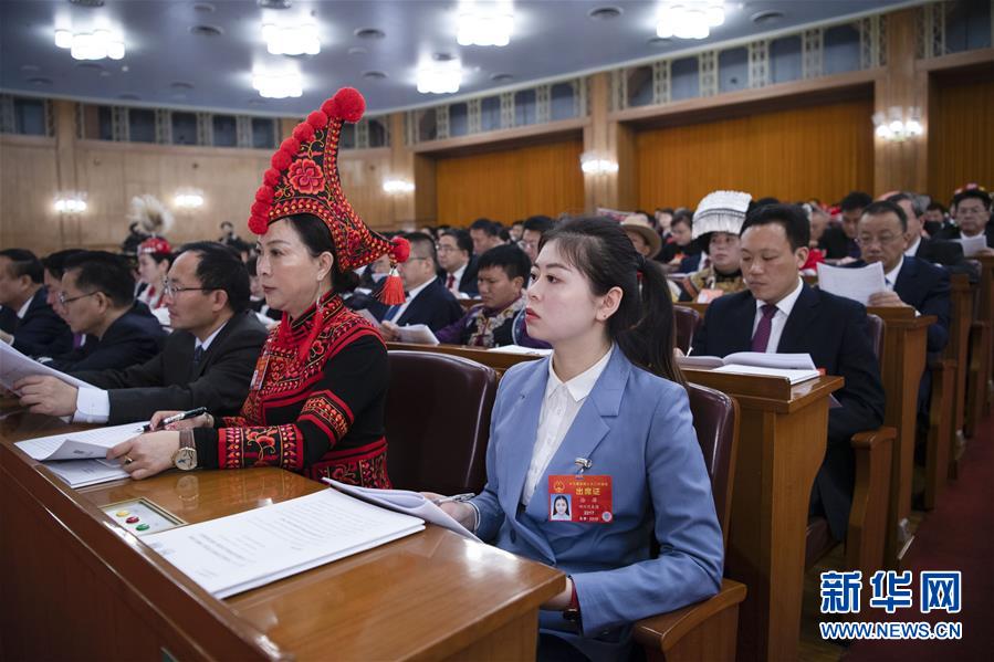 （新華全媒頭條&middot;青春的夢想　青春的奮斗&middot;圖文互動）（3）二〇二一&mdash;&mdash;二〇三五：照見你我青春路