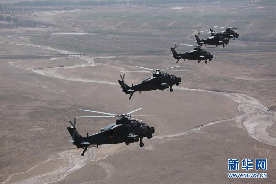 (在習(xí)近平強(qiáng)軍思想指引下·我們?cè)趹?zhàn)位報(bào)告·圖文互動(dòng))(2)將強(qiáng)軍使命書寫在祖國(guó)的藍(lán)天上——陸軍第77集團(tuán)軍某陸航旅聚焦練兵備戰(zhàn)記事