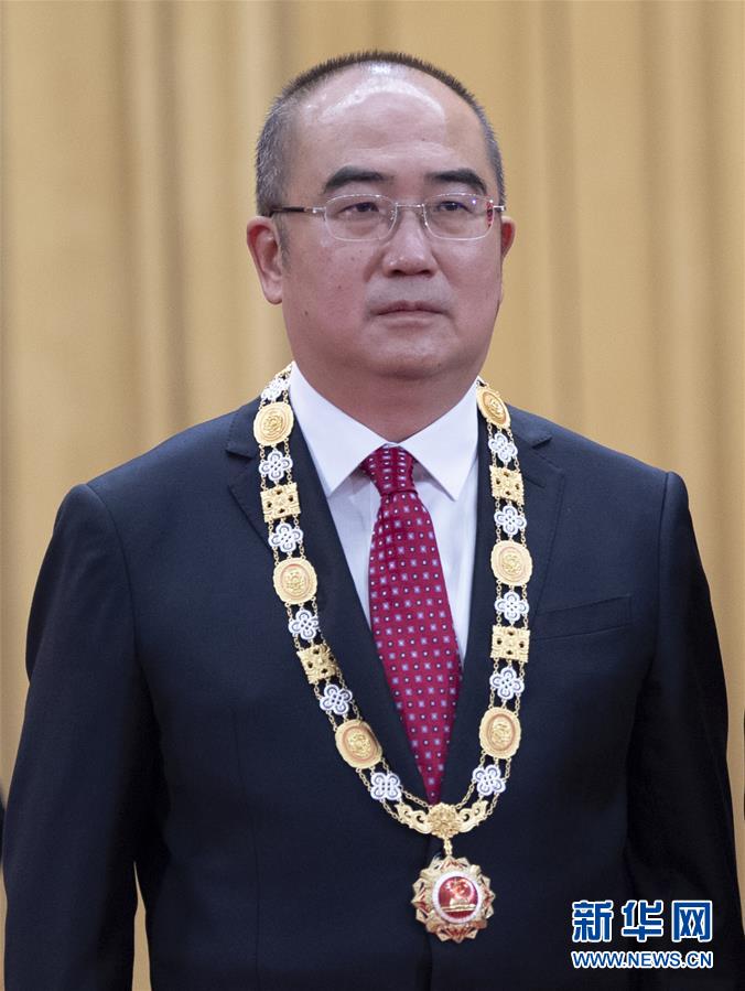 （抗疫先進事跡&middot;圖文互動）（1）張定宇：疫情&ldquo;暴風眼&rdquo;里，&ldquo;漸凍&rdquo;之軀與時間賽跑