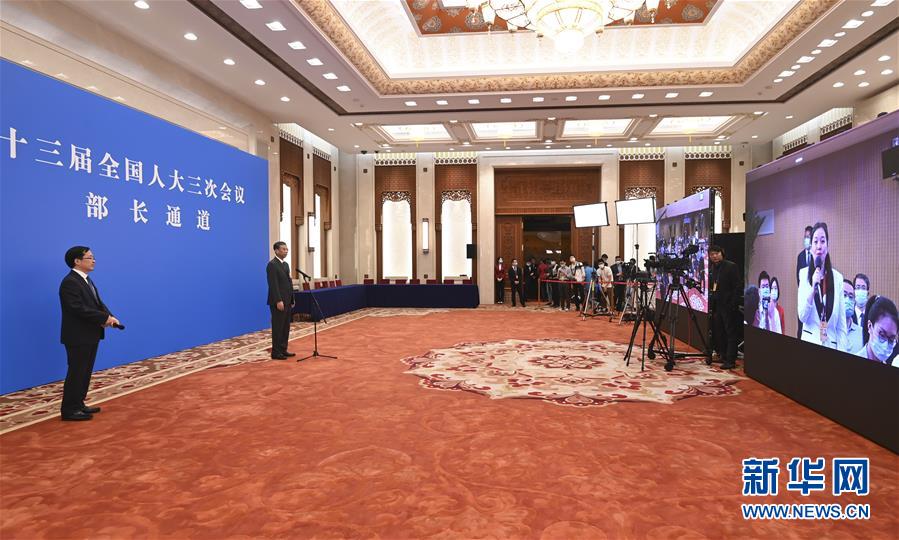 (兩會(huì)·人大開(kāi)幕)(4)采訪部長(zhǎng)