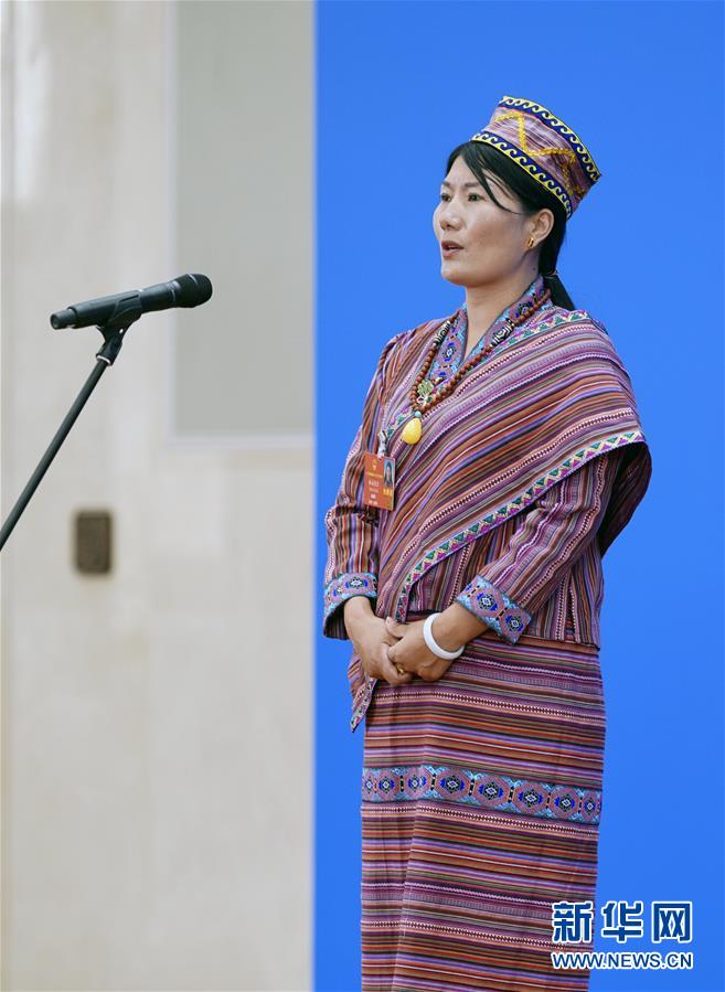 (新華全媒頭條·兩會(huì)特別報(bào)道·圖文互動(dòng))(6)凝聚起決戰(zhàn)決勝的人民偉力——2020年全國兩會(huì)巡禮