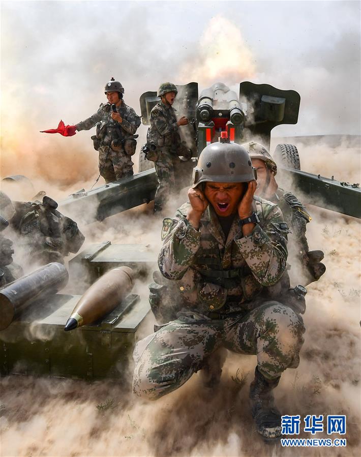 （新華全媒頭條&middot;圖文互動(dòng)）（9）沿著中國特色強(qiáng)軍之路闊步前進(jìn)&mdash;&mdash;黨中央、中央軍委領(lǐng)導(dǎo)推進(jìn)國防和軍隊(duì)建設(shè)70年紀(jì)實(shí)