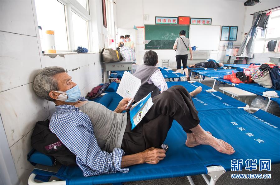 （在習(xí)近平新時代中國特色社會主義思想指引下&mdash;&mdash;新時代新作為新篇章&middot;習(xí)近平總書記關(guān)切事&middot;圖文互動）（5）戰(zhàn)疫魔,斗洪魔&mdash;&mdash;湖北全力應(yīng)對防疫、防汛疊加&ldquo;雙考&rdquo;