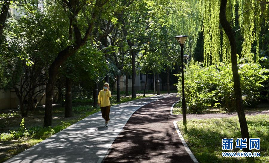 （總書記推動的改革身邊事&middot;文化改革篇）（3）特寫：&ldquo;生活便利了，環(huán)境變美了，人也舒心了&rdquo; &mdash;&mdash;感受基層文明實踐站里的惠民服務(wù)