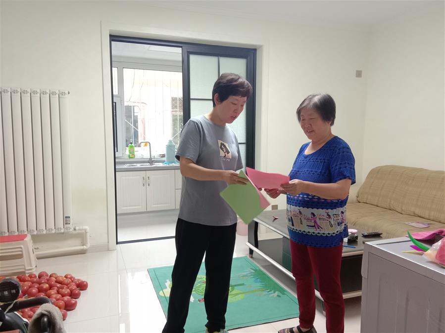 （在習(xí)近平新時代中國特色社會主義思想指引下&mdash;&mdash;新時代新作為新篇章&middot;習(xí)近平總書記關(guān)切事&middot;圖文互動）（3）讓&ldquo;舌尖上的節(jié)約&rdquo;成為習(xí)慣&mdash;&mdash;全社會營造浪費可恥、節(jié)約為榮的氛圍掃描