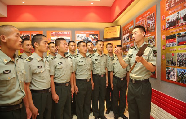 &ldquo;大功三連&rdquo;指導員王金龍：矢志強軍的&ldquo;播火者&rdquo;