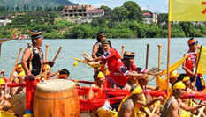 湖南溆浦龍舟競(jìng)渡迎&ldquo;大端午&rdquo;