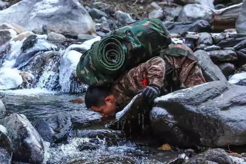 你是人間的大英雄！