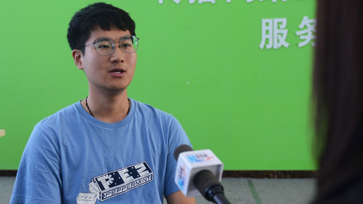 網(wǎng)絡(luò)&ldquo;佐羅&rdquo;的青春進(jìn)行時(shí)