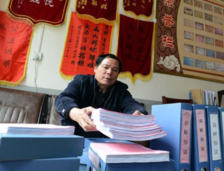 &ldquo;一離開群眾，內(nèi)心就感到孤獨&rdquo;&mdash;&mdash;記&ldquo;鄉(xiāng)村判官&rdquo;楊斌圣