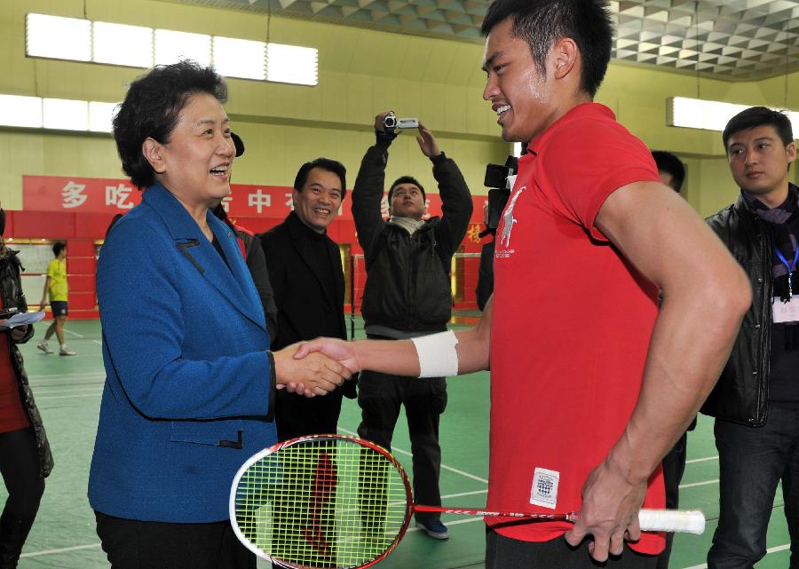 劉延?xùn)|慰問在京備戰(zhàn)倫敦奧運(yùn)的國家隊(duì)運(yùn)動(dòng)員