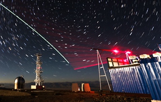 開啟新征程　譜寫新史詩(shī)&mdash;&mdash;以習(xí)近平同志為核心的黨中央引領(lǐng)中國(guó)特色社會(huì)主義進(jìn)入新時(shí)代