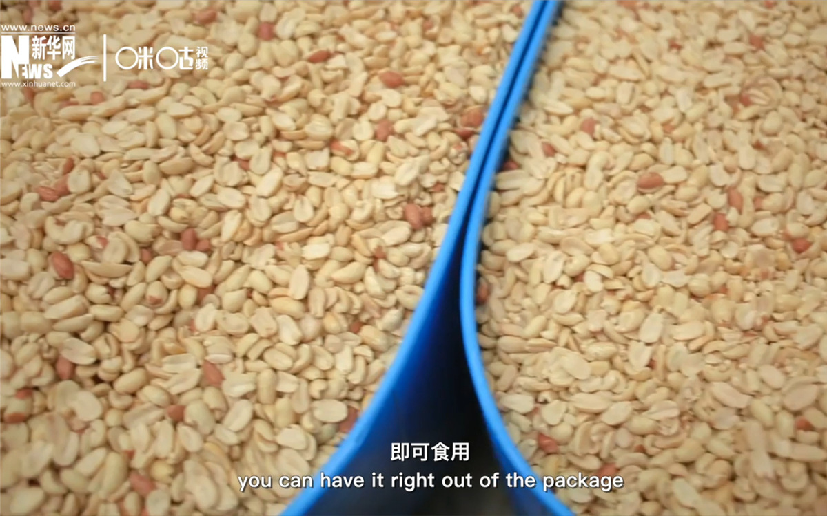 RUTF營(yíng)養(yǎng)包以花生醬為基底，加入了牛奶、糖、復(fù)合維生素和微量礦物質(zhì)