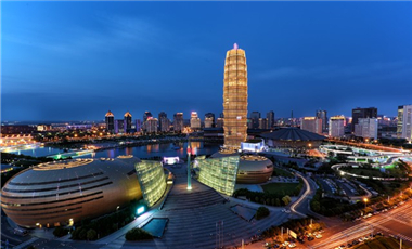 馬拉松城市觀察| 一場馬拉松，讓鄭州這個龍頭高高揚起