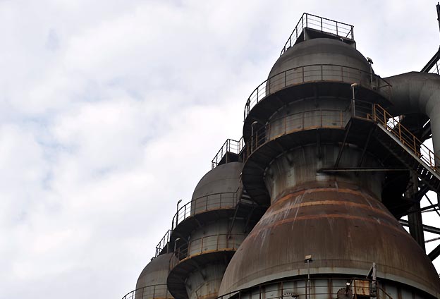 堅(jiān)持以環(huán)保為前提，做到不環(huán)保不生產(chǎn)。